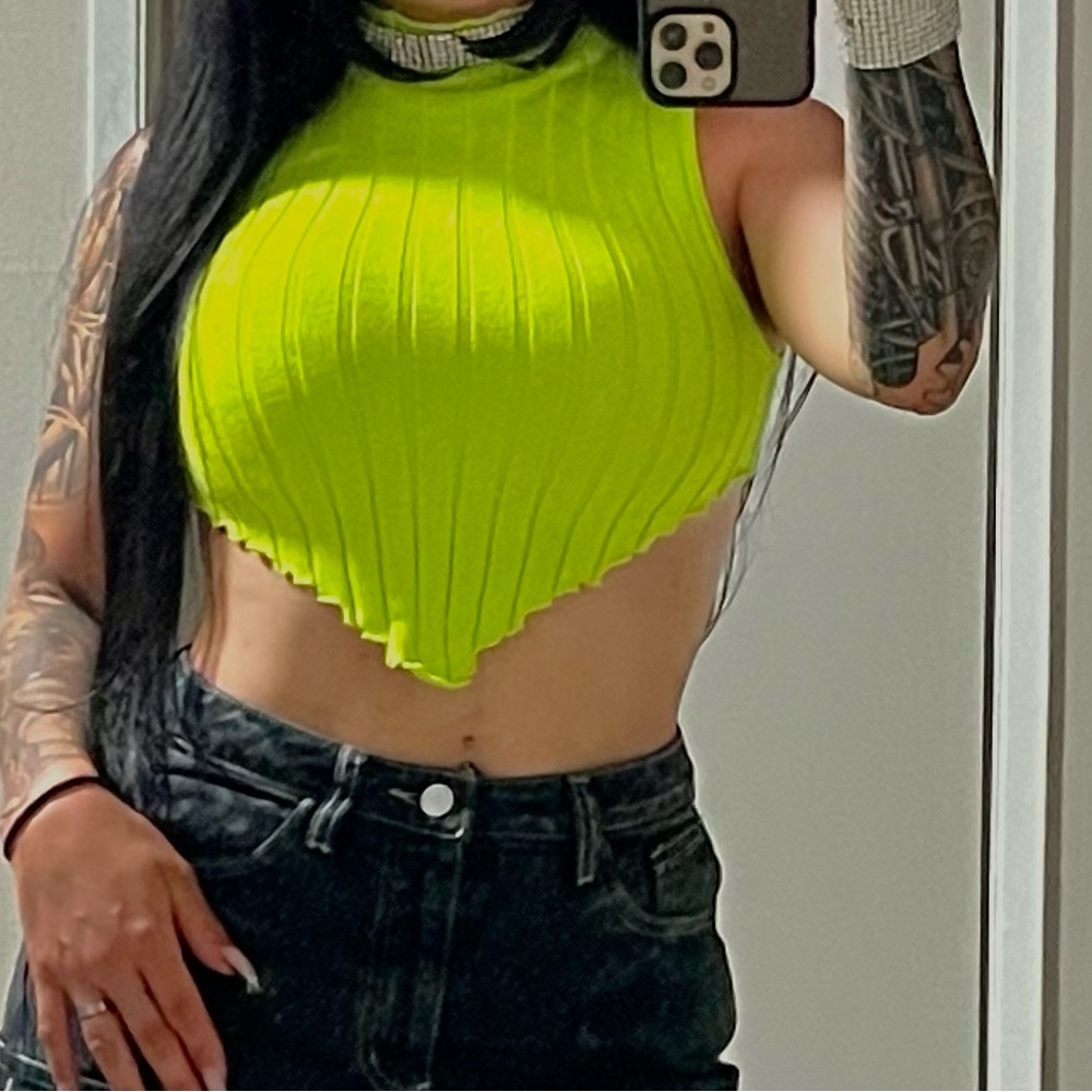 Green crop top